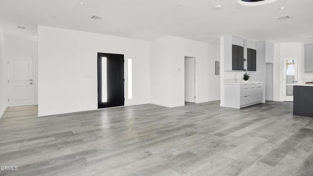 9701 E Avenue S-12, Littlerock, CA 93543