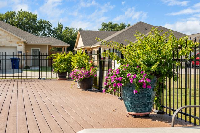 3010 Waterstone Way, Brownwood, TX 76801