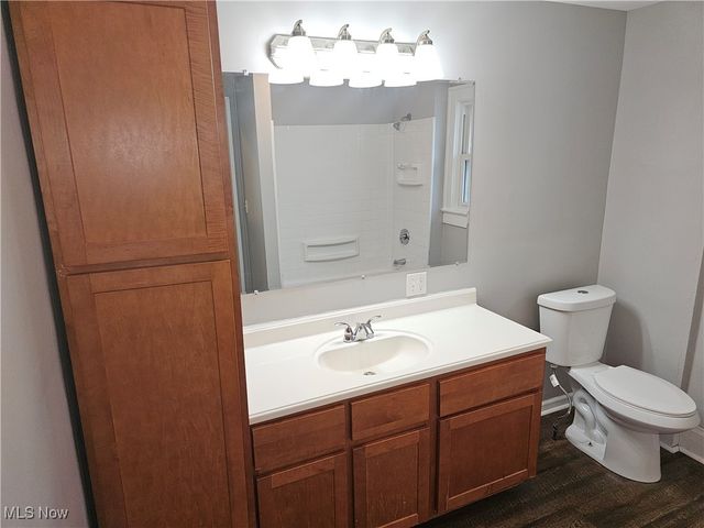 20 Verdun Drive, Akron, OH 44312