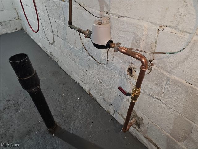 20 Verdun Drive, Akron, OH 44312