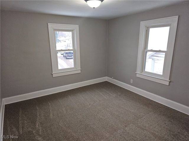 20 Verdun Drive, Akron, OH 44312