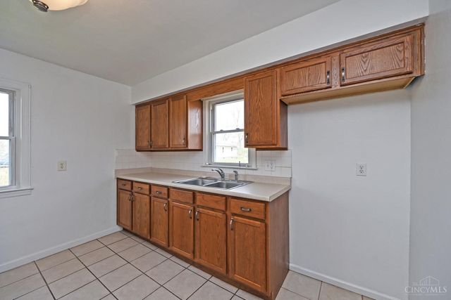 3 Chestnut Street, Franklin, OH 45005