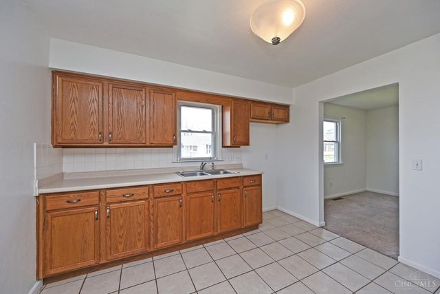 3 Chestnut Street, Franklin, OH 45005