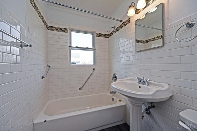 3 Chestnut Street, Franklin, OH 45005