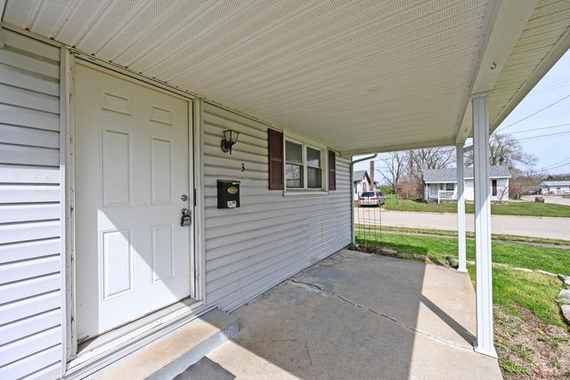 3 Chestnut Street, Franklin, OH 45005