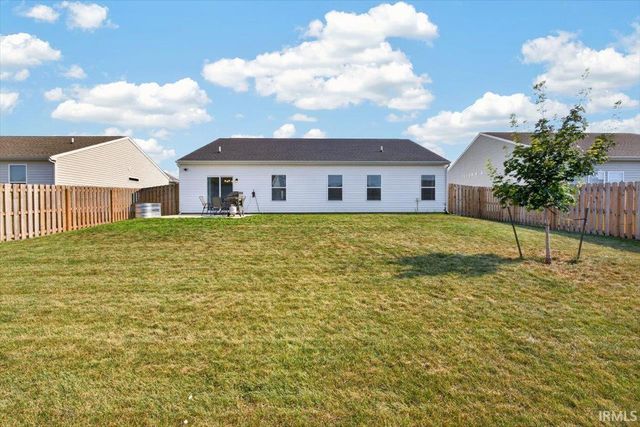 1136 Colcester Lane, West Lafayette, IN 47906