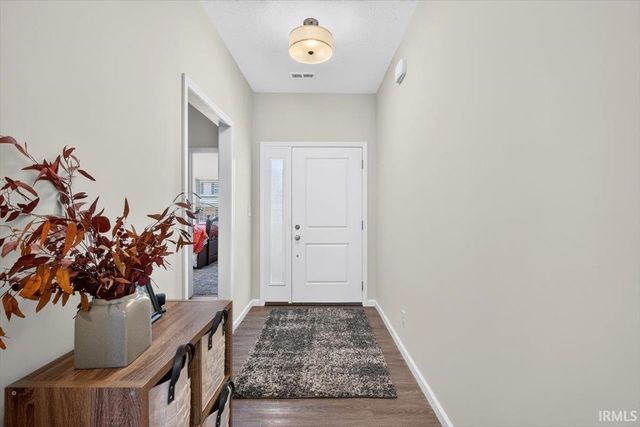 1136 Colcester Lane, West Lafayette, IN 47906