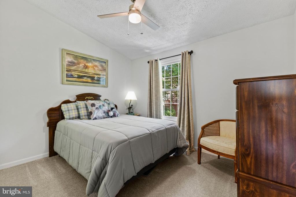 6822 ERICKA AVE, Alexandria, VA 22310