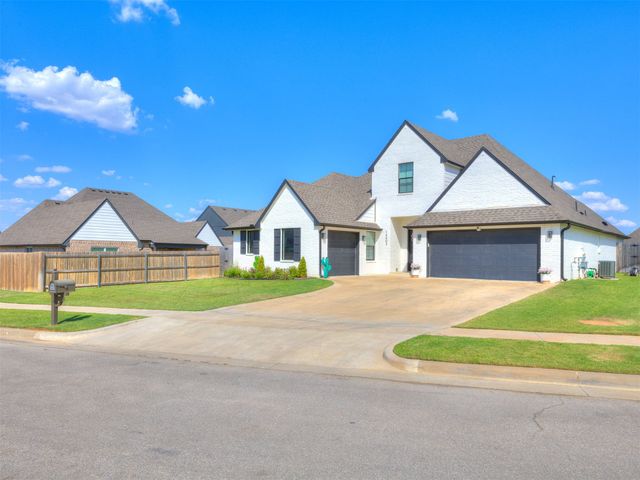 14403 S College Avenue, Bixby, OK 74008