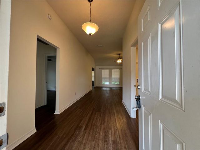 8450 Kendall N Court, Mobile, AL 36695