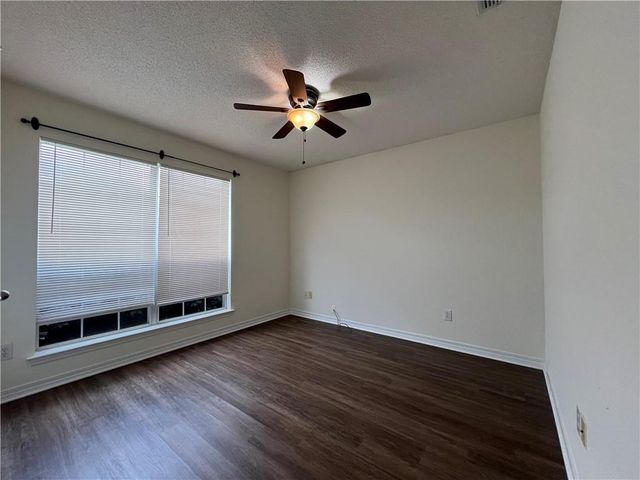 8450 Kendall N Court, Mobile, AL 36695