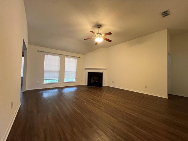 8450 Kendall N Court, Mobile, AL 36695