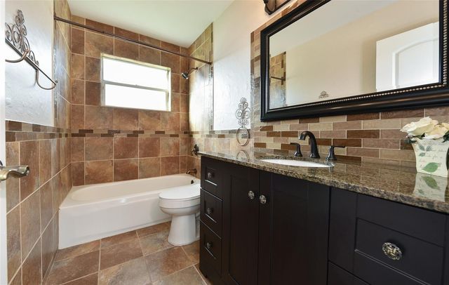 9551 CHANDON DRIVE, Orlando, FL 32825