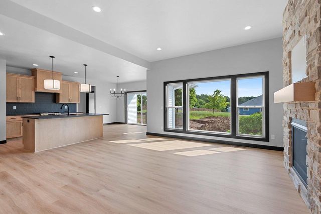 214 ABBY LANE, Francis Creek, WI 54220