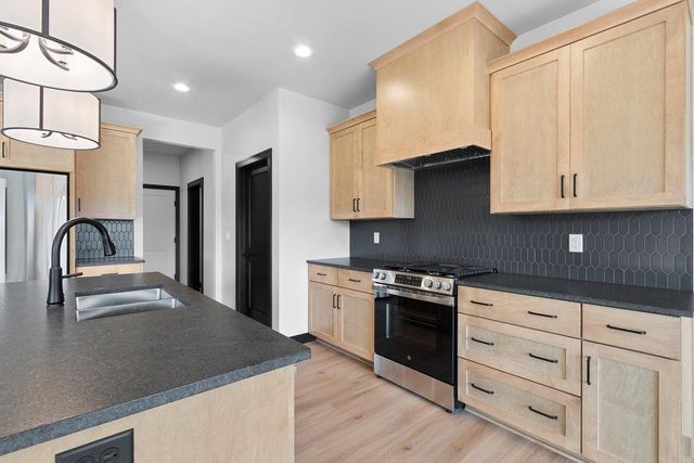 214 ABBY LANE, Francis Creek, WI 54220