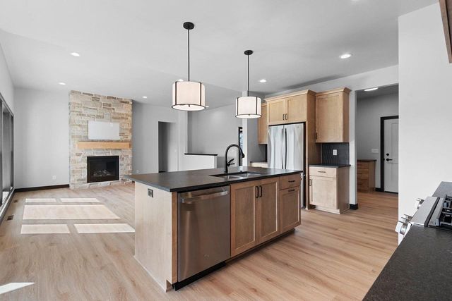 214 ABBY LANE, Francis Creek, WI 54220