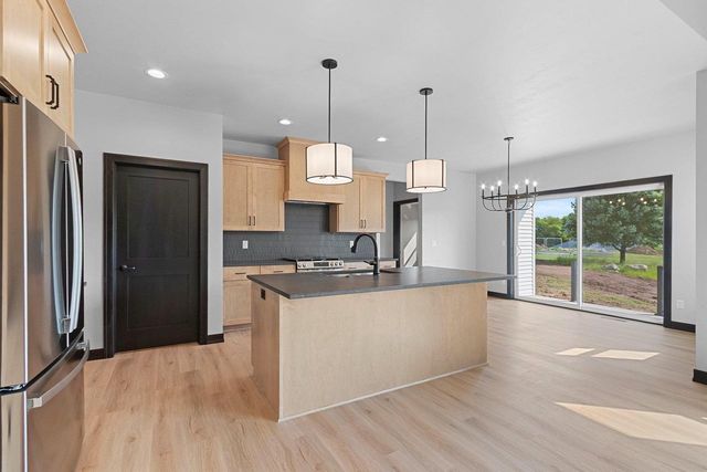 214 ABBY LANE, Francis Creek, WI 54220