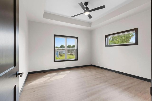 214 ABBY LANE, Francis Creek, WI 54220