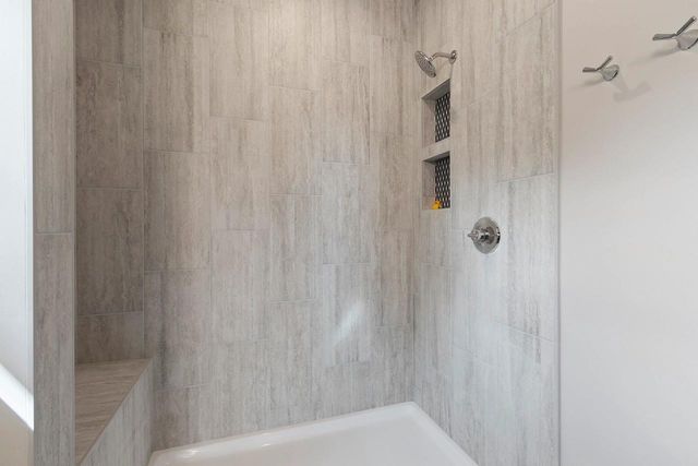 214 ABBY LANE, Francis Creek, WI 54220