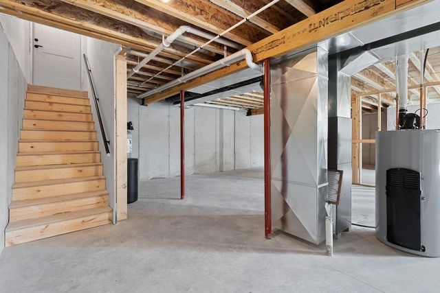 214 ABBY LANE, Francis Creek, WI 54220