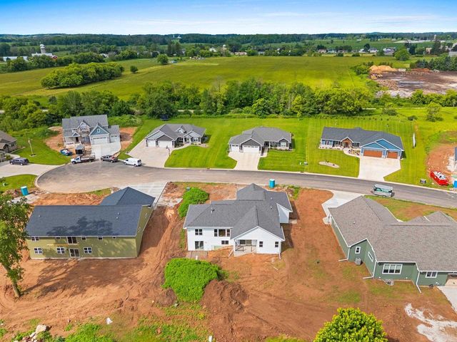214 ABBY LANE, Francis Creek, WI 54220