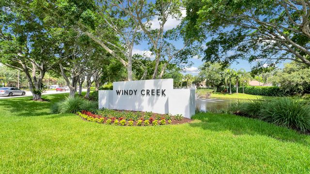 4073 NW 2nd Lane, Delray Beach, FL 33445