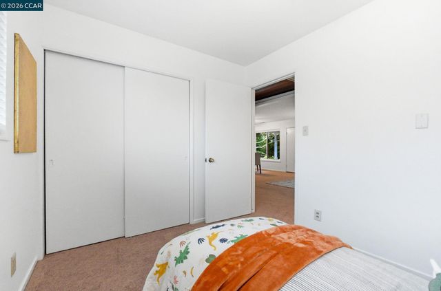 1356 El Curtola Blvd, Lafayette, CA 94549