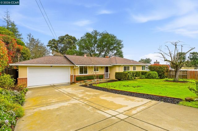 1356 El Curtola Blvd, Lafayette, CA 94549