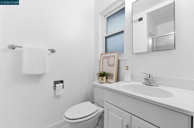 1356 El Curtola Blvd, Lafayette, CA 94549