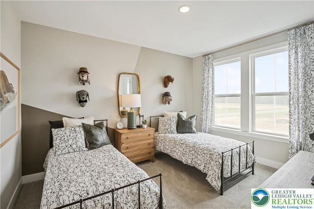 5722 Frederick Drive Stavanger III, East Allen Twp, PA 18017