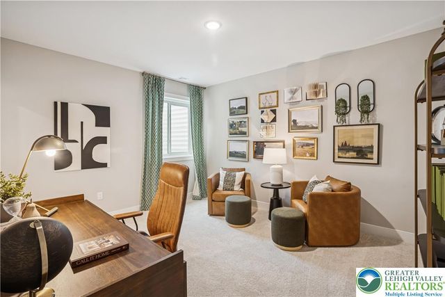 5722 Frederick Drive Stavanger III, East Allen Twp, PA 18017