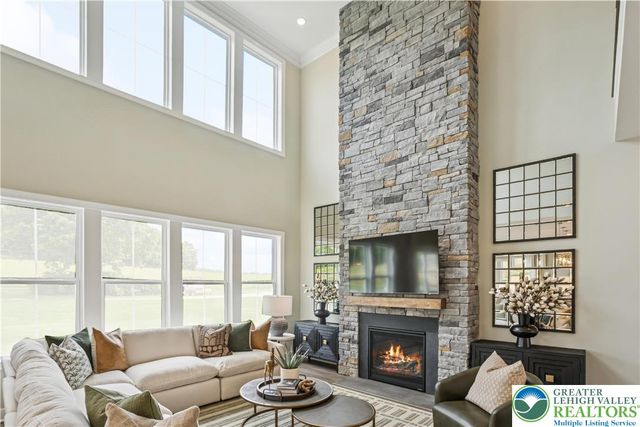 5722 Frederick Drive Stavanger III, East Allen Twp, PA 18017