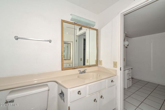 9719 W NEWPORT Drive, Sun City, AZ 85351