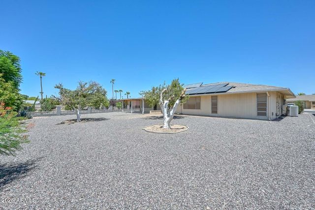 9719 W NEWPORT Drive, Sun City, AZ 85351