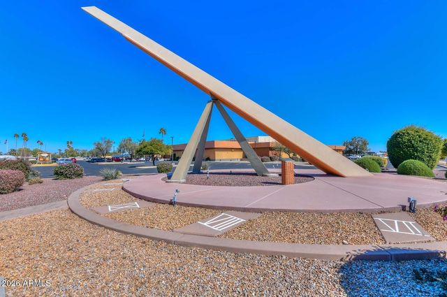 9719 W NEWPORT Drive, Sun City, AZ 85351