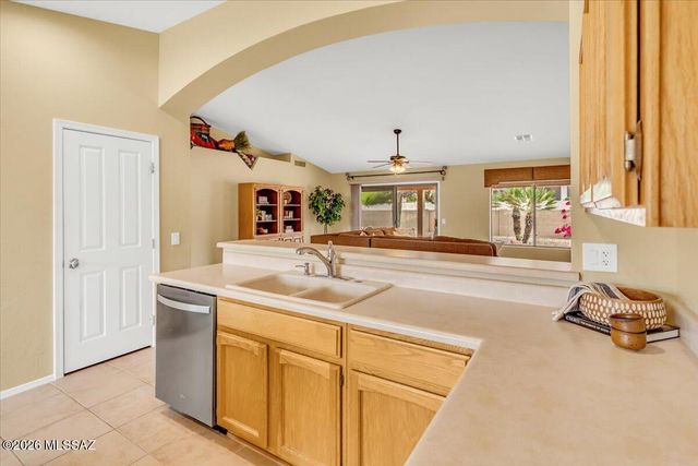 35854 S Mesa Ridge Drive, Tucson, AZ 85739