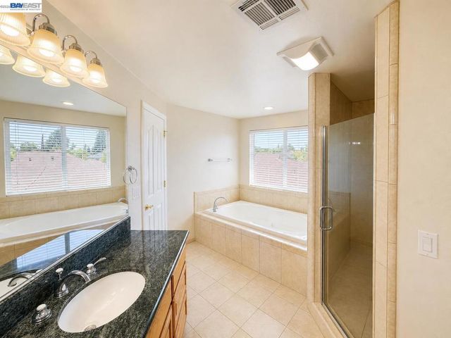 3635 Corte Rubiolo, Castro Valley, CA 94546