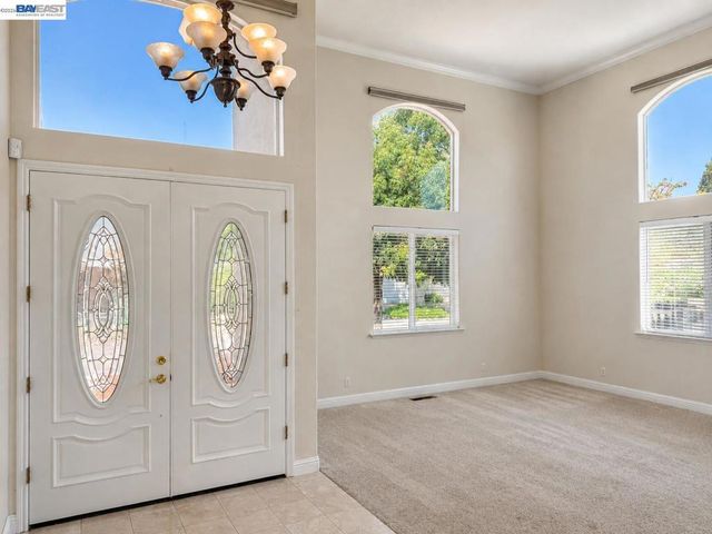 3635 Corte Rubiolo, Castro Valley, CA 94546