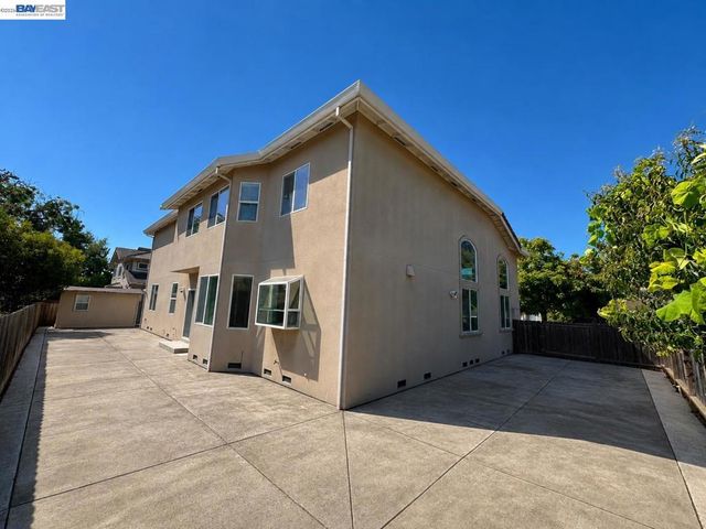 3635 Corte Rubiolo, Castro Valley, CA 94546