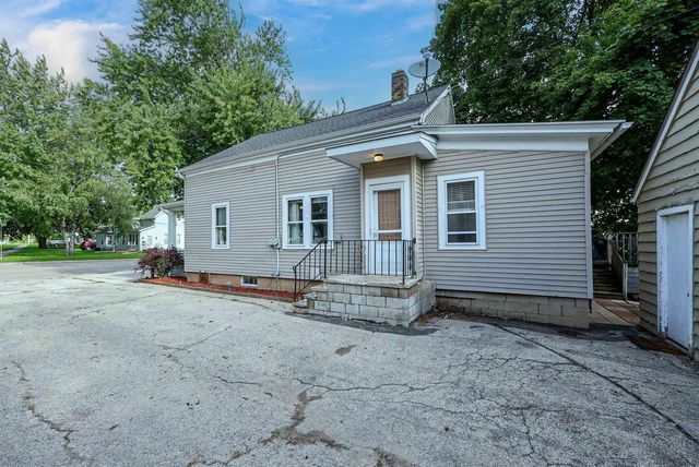 1000 LAWE STREET, Kaukauna, WI 54130