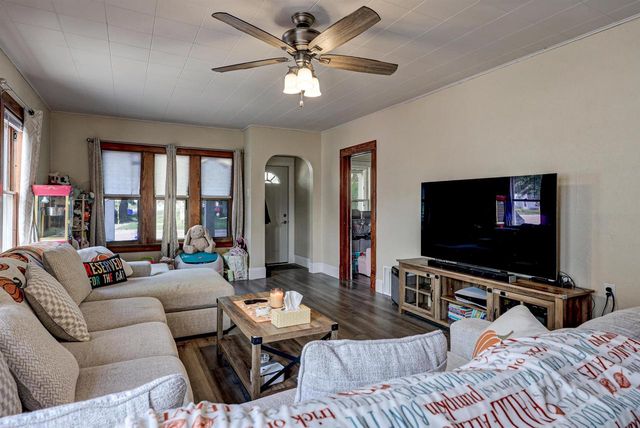 1000 LAWE STREET, Kaukauna, WI 54130