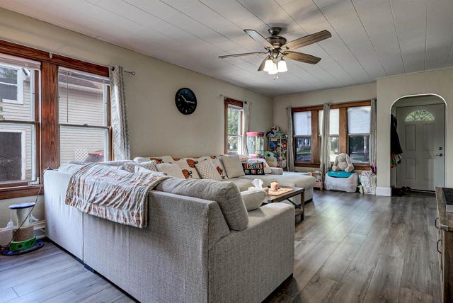 1000 LAWE STREET, Kaukauna, WI 54130