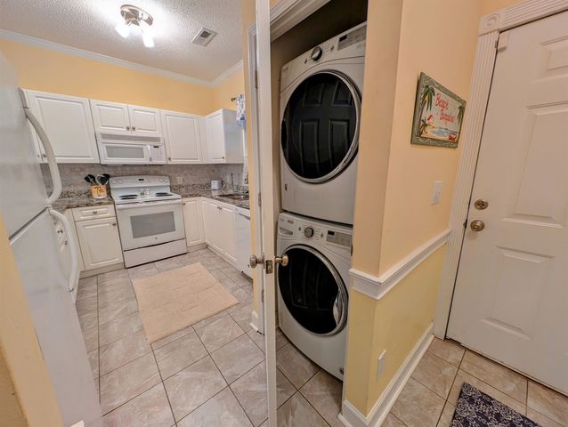 4773 Wild Iris Dr Apt 203, Myrtle Beach, SC 29577