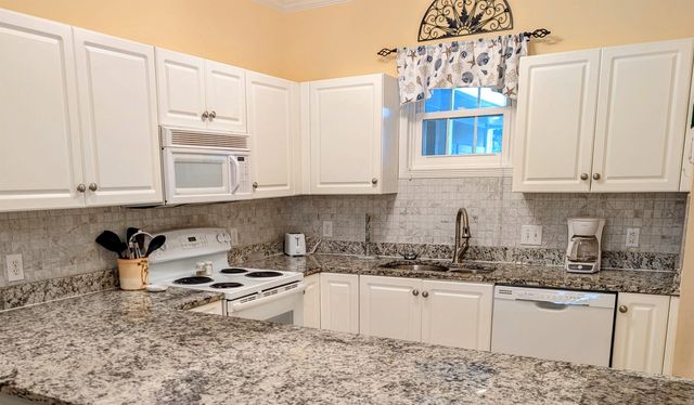 4773 Wild Iris Dr Apt 203, Myrtle Beach, SC 29577