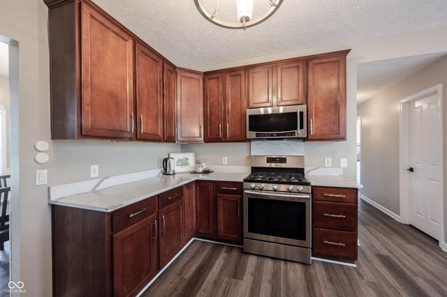 12442 Goodloe Drive, Fishers, IN 46037