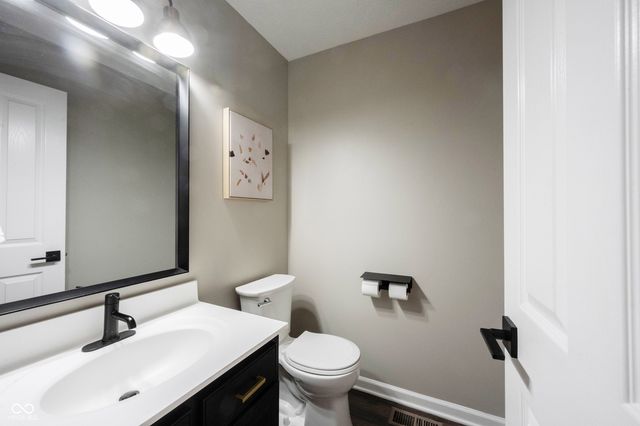 12442 Goodloe Drive, Fishers, IN 46037