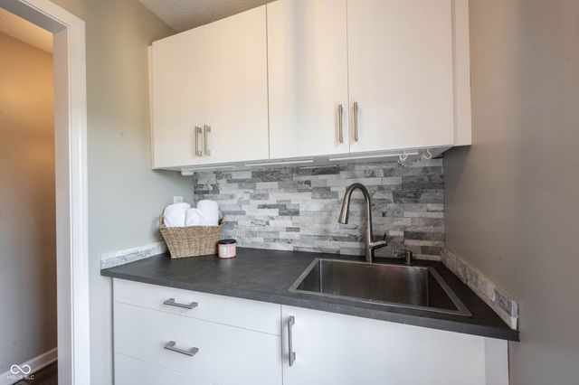 12442 Goodloe Drive, Fishers, IN 46037