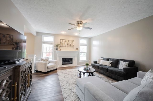 12442 Goodloe Drive, Fishers, IN 46037