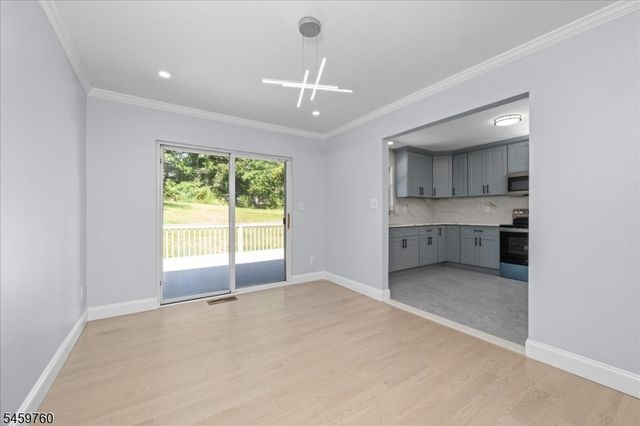 117 Hillside Dr, Hamburg Boro, NJ 07419