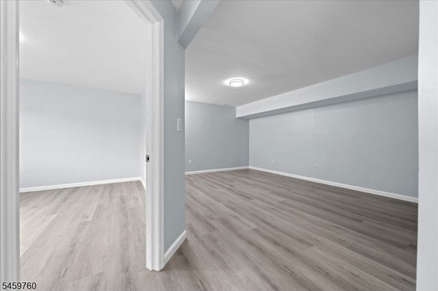 117 Hillside Dr, Hamburg Boro, NJ 07419